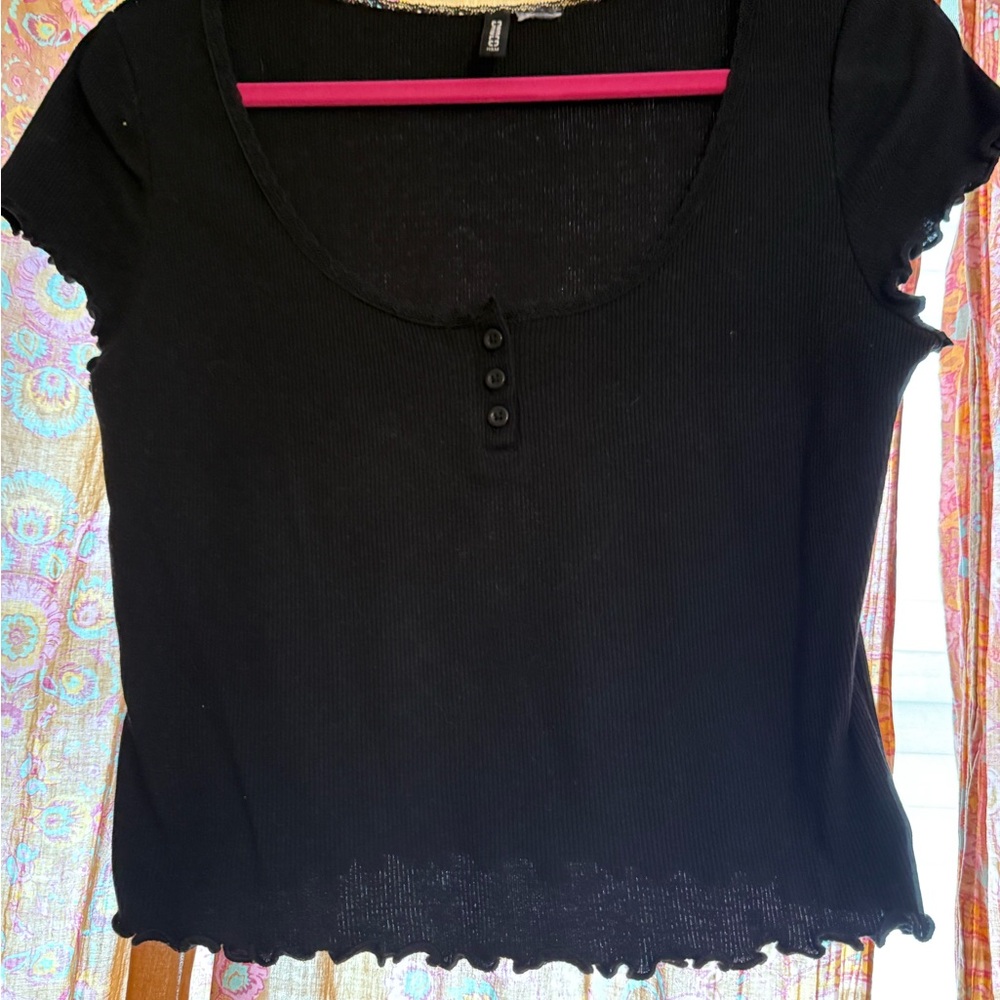 Divided Black Short Sleeve Ribbed Top